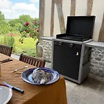 別荘 Ancien Pressoir Renove Avec Vue Exceptionnelle Sur La Nature