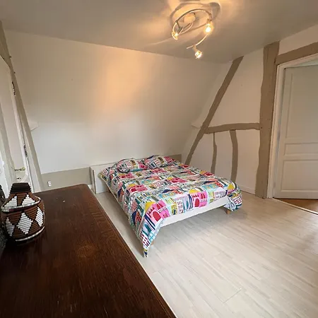 Feriehus Charming House Surrounded By Nature Courtonne-la-Meurdrac