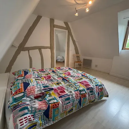 Charming House Surrounded By Nature * Courtonne-la-Meurdrac