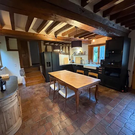 Ancien Pressoir Renove Avec Grand Jardin Et Vue Sur La Nature * Courtonne-la-Meurdrac