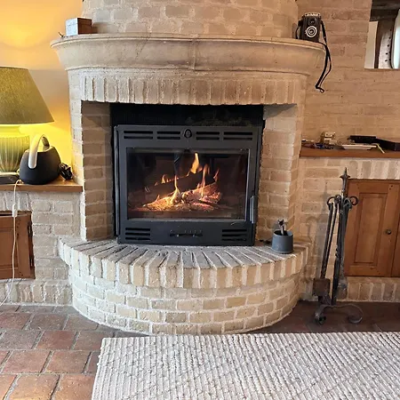 Ancien Pressoir Renove Avec Grand Jardin Et Vue Sur La Nature *