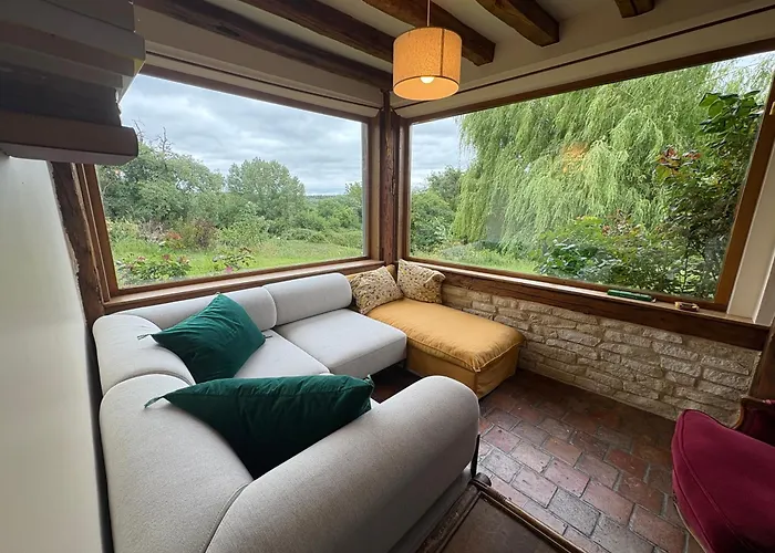 Ancien Pressoir Renove Avec Vue Exceptionnelle Sur La Nature * Courtonne-la-Meurdrac