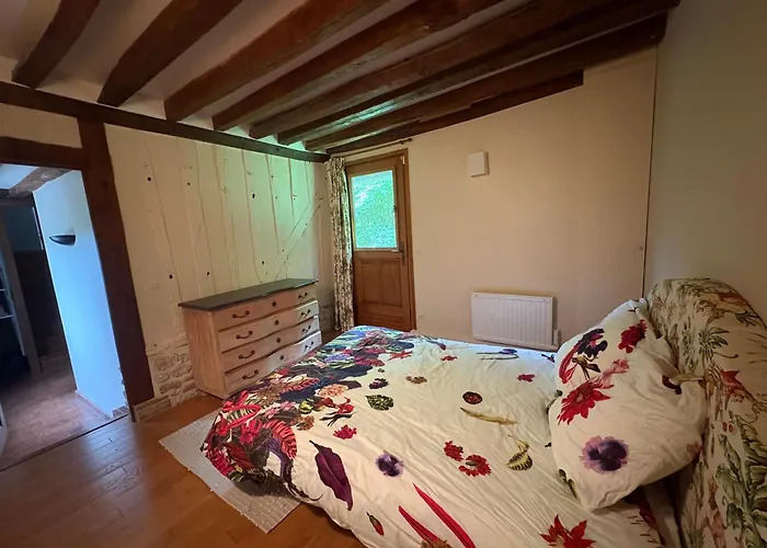 Charming House Surrounded By Nature Hébergement de vacances *