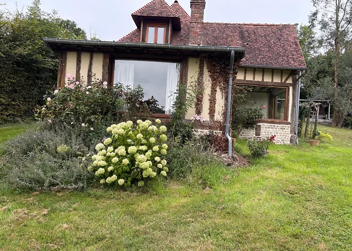 Ancien Pressoir Renove Avec Vue Exceptionnelle Sur La Nature Feriehus *