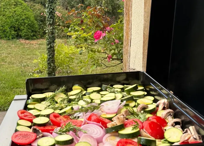 Charming House Surrounded By Nature Courtonne-la-Meurdrac