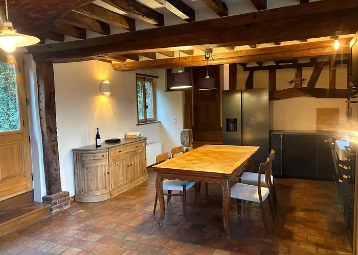 Ancien Pressoir Renove Avec Vue Exceptionnelle Sur La Nature Feriehus Courtonne-la-Meurdrac